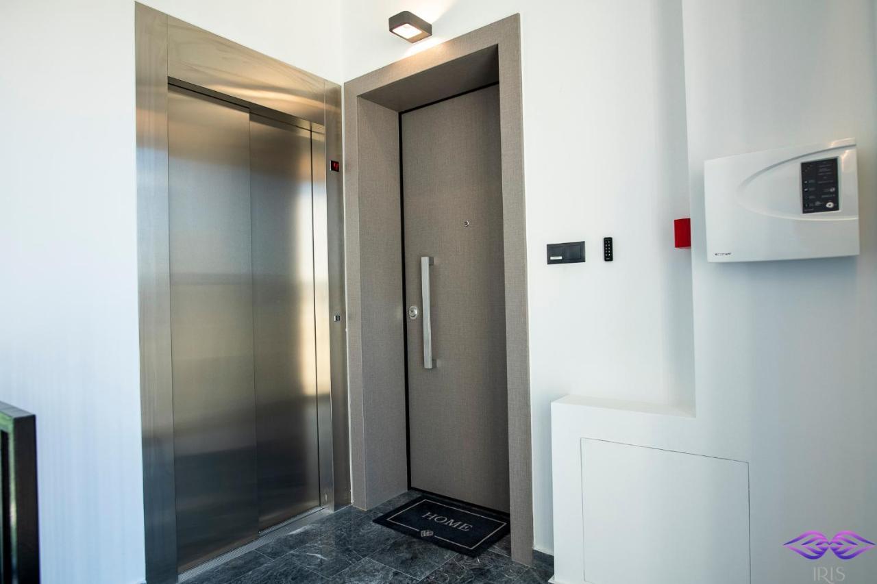 Ferienwohnung Luxury Penthouse With Acropolis View And Jacuzzi Athen Exterior foto
